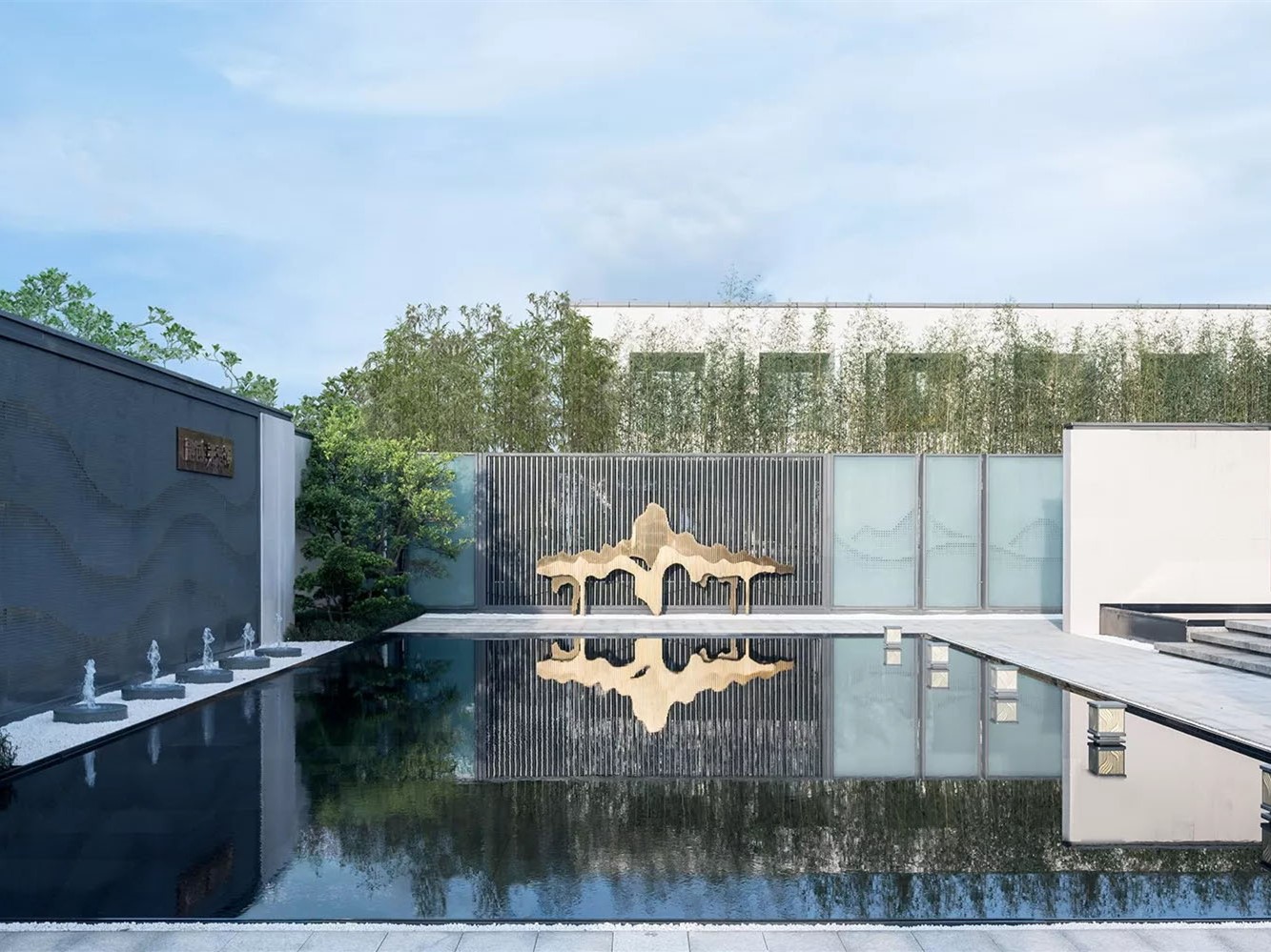 大家都说商标起名难 看看排名前十的化妆品品牌 怎么起名(上)“英亚官网”(图1) 英亚官网