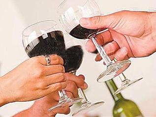 女星本田翼沉迷《全职猎人》 学西索YY团长美色“英亚官网首页”(图4) 英亚官网