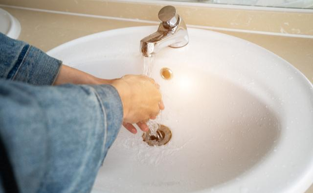 【英亚官网】富坚老贼开工了!《全职猎人》6月连载再开(图2) 英亚官网首页